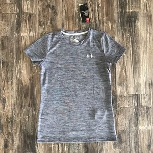 🔘Brand new with tags Under Armour women’s short sleeve workout shirt XS